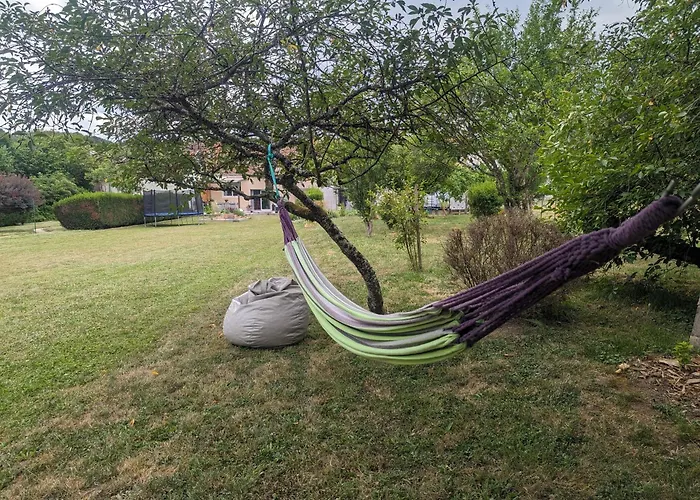 Mon Preslot Borne De Recharge électrique Payante Couette-café Arbigny-sous-Varennes